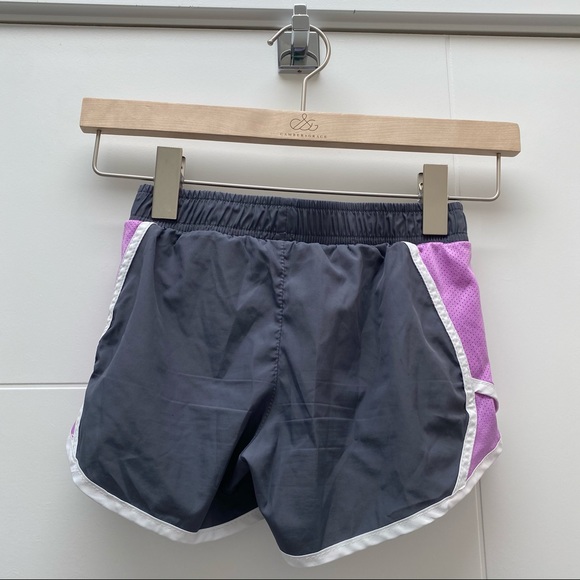 Old Navy Kids Athletic Shorts - Picture 2 of 3